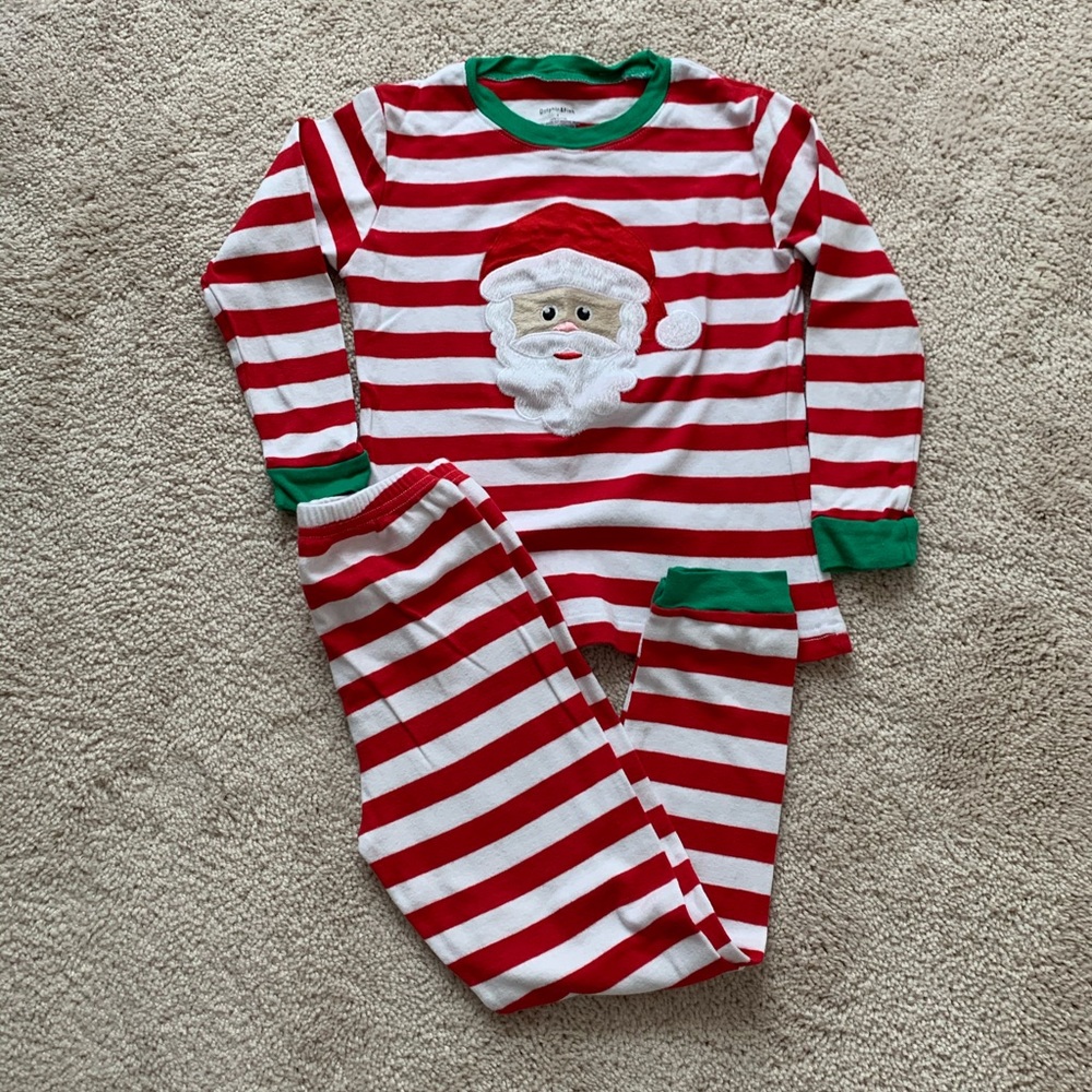 Adorable Christmas PJs 🎄